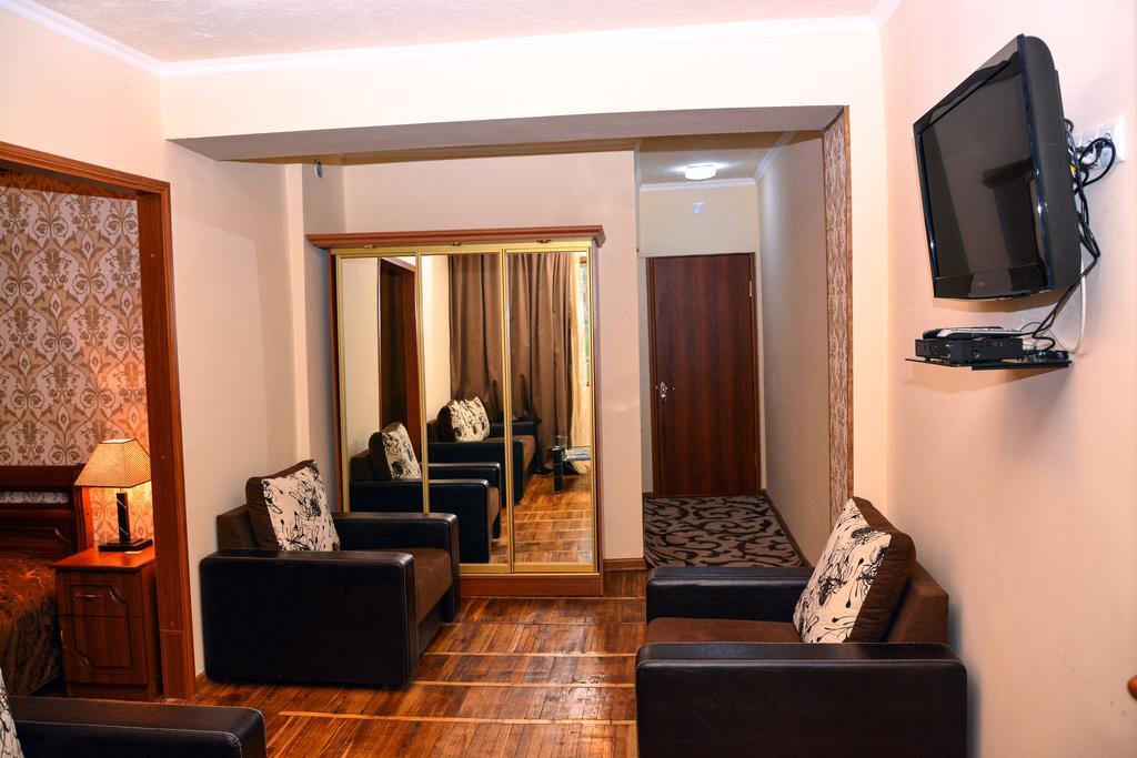 Sanahin Bridge Hotel Алаверді Екстер'єр фото